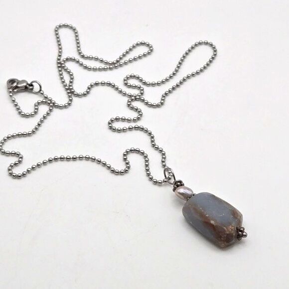Raw Blue Chalcedony & Pearl Pendant Necklace Boho Natural Stone Ball Chain - Picture 2 of 6